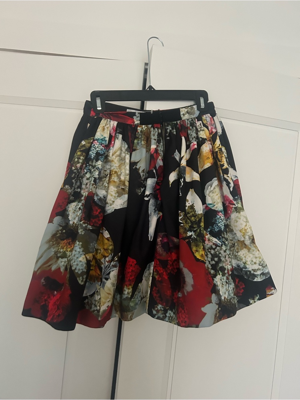Alice + Olivia Black Floral A-Line Skirt with Red, Yellow and Cream. Size 4